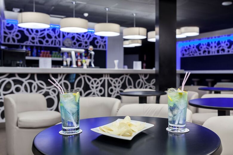 Aparthotel Playaolid Suites&apartments