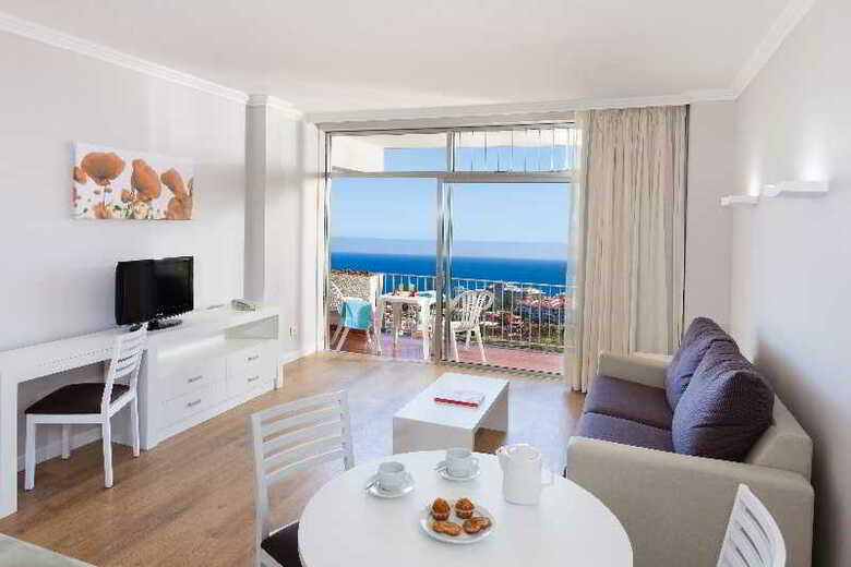 Apartamentos Parque Vacacional Eden