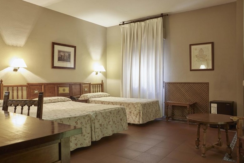 Hotel Zentral Mayoral