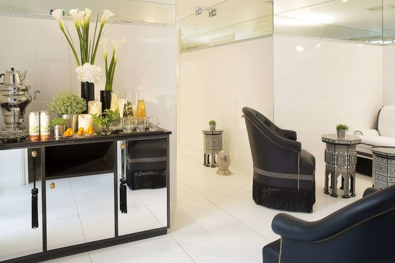 Hotel Le Belmont Champs Elys�es