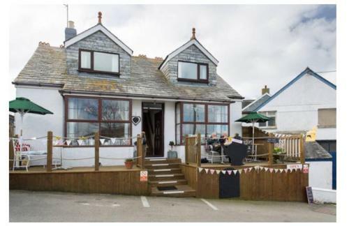 Terrace Tea Rooms Bed And Breakfast