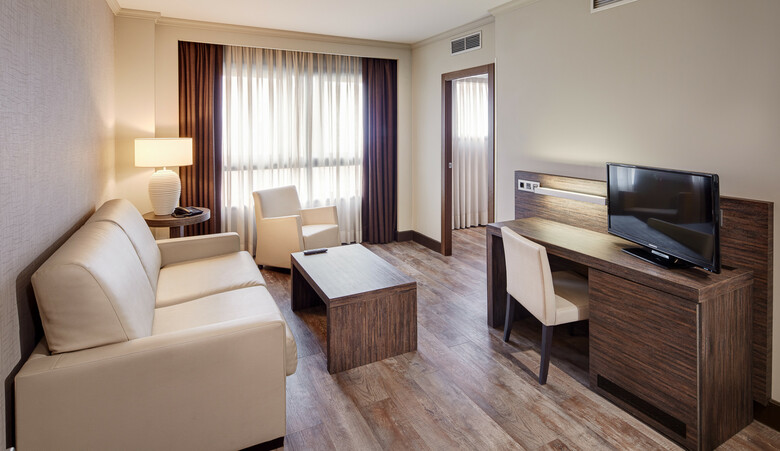 Gran Hotel Luna De Granada