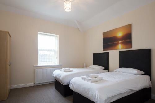 Holmes & Hunters - Bentinck Road Apartments