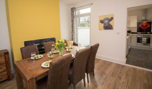 Apartamento The Metro 5-bed House