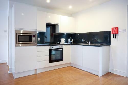 Citystop Apartments - Trueman Street