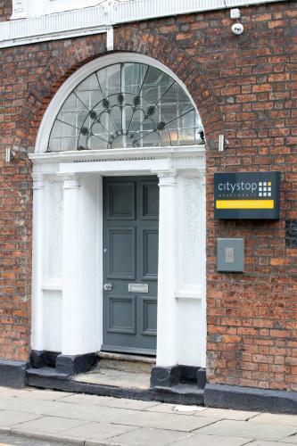 Citystop Apartments - Trueman Street