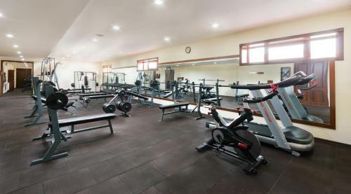 Hotel Makon Complex
