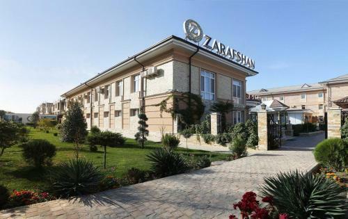 Zarafshan Grand Hotel