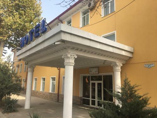 Grand Silk Road Hotel