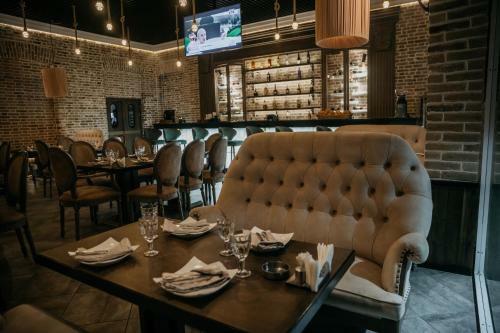 Shahlo Hotel