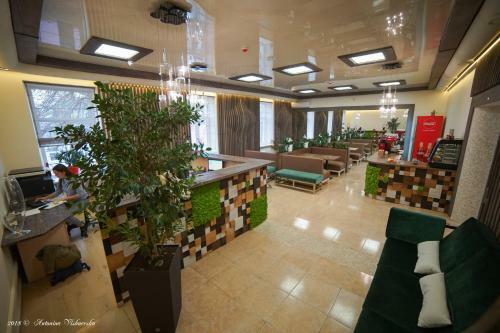 Coin Apartments & Hostel