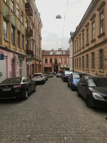 Apartment On Hoholya Street