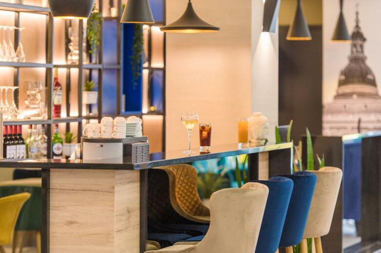 Impulso Fashion Hotel