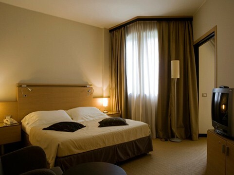 Hotel NH Bologna Villanova