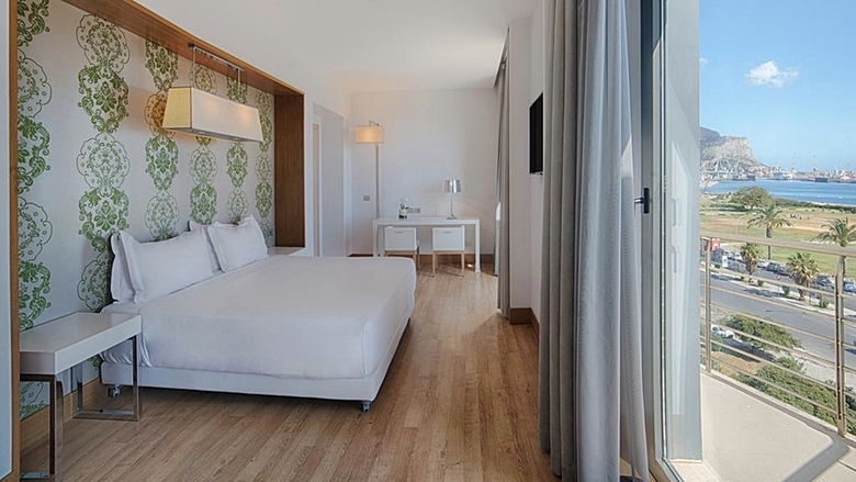 Hotel NH Palermo