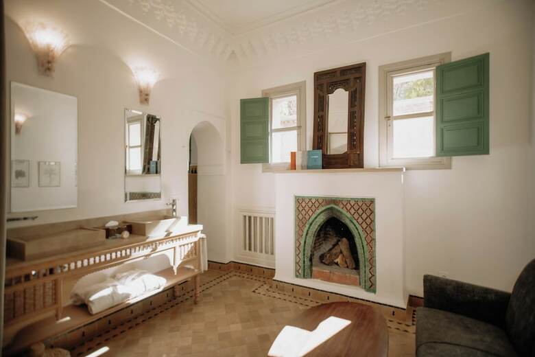 Hotel Les Deux Tours