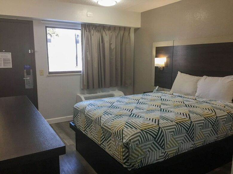 Hotel Travelodge Burnsville
