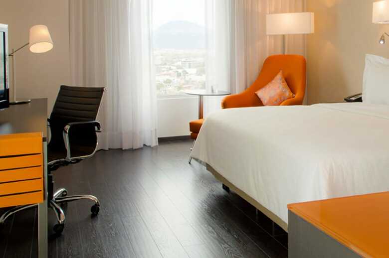 Hotel Fiesta Inn Puebla Las Animas