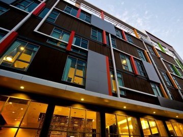 Hotel Unico Premier Metro (premier)