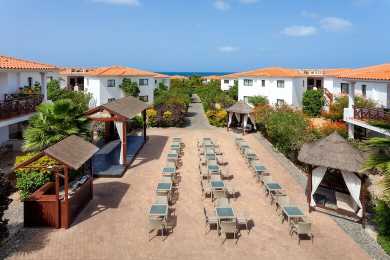 Hotel Melia Tortuga Beach Resort