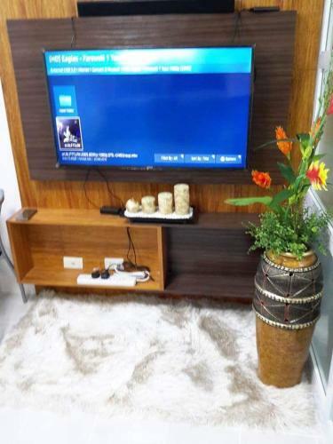 Apartamentos Eam Lake View @ Tagaytay Prime Residences