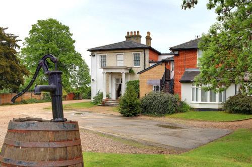 Best Western Gatehouse Hotel