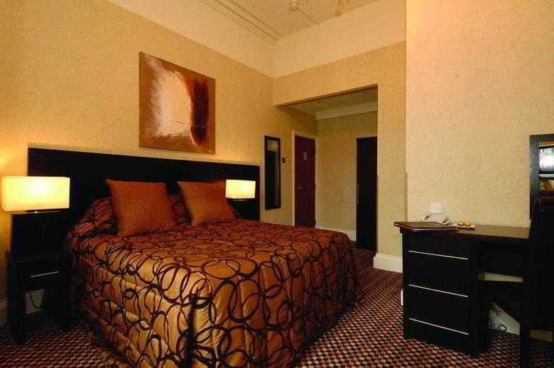 Best Western Feathers Liverpool Hotel