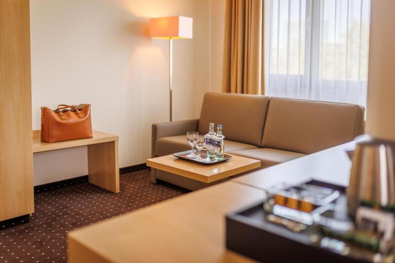 Best Western Premier Hotel Lanzcarre