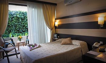 Apartamentos Piril