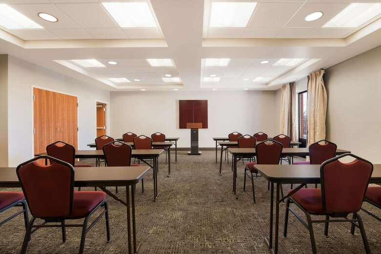 Hotel Hampton Inn & Suites Plattsburgh