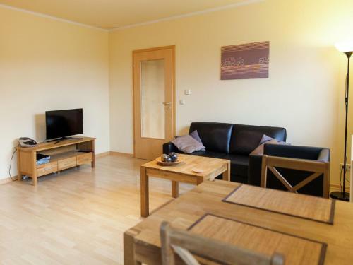 Cozy Apartment In Rommersheim Near Forest