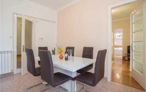 Apartment Rijeka - 09