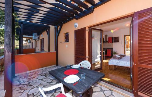 0-bedroom Apartment In Bilice