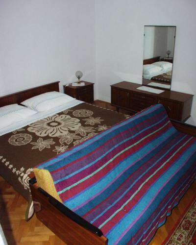 Apartment Brodarica 961a