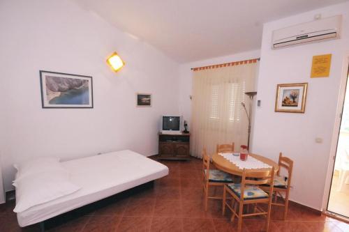 Apartments With A Parking Space Metajna (Pag) - 4115