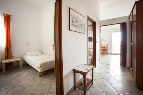 Apartments With A Parking Space Caska (pag) - 4089