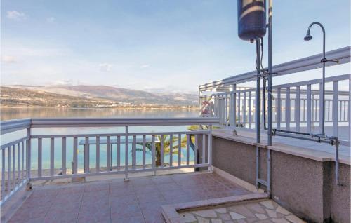 Apartment Mastrinka With Sea View II