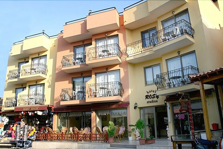 Apartamentos Rosy Suites