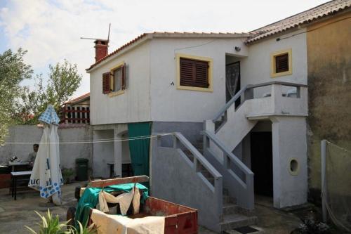 Apartments With A Parking Space Susica (Ugljan) - 8467