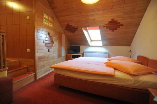 Bed & Breakfast Pansion Maltar Vara?din
