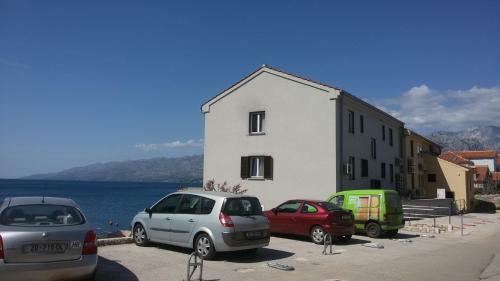 Apartments Jakov