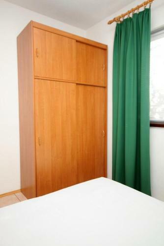 Apartment Vinjerac 5824b