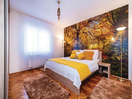 Six-bedroom Holiday Home In Vrana