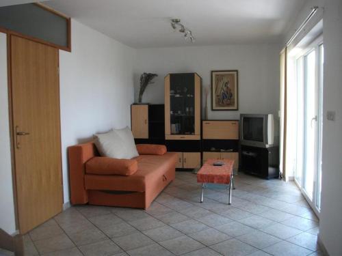 Apartments With A Parking Space Punat (Krk) - 15010