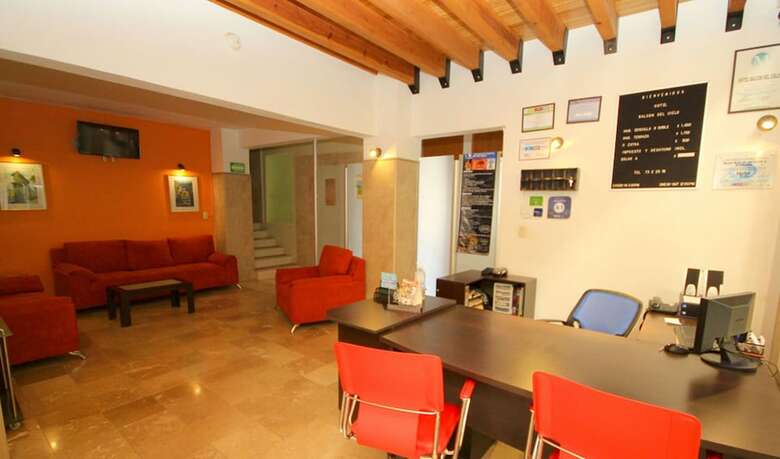 Hotel Balcon Del Cielo