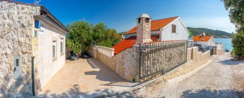 Holiday Home Little Desire 1818