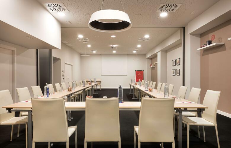 Hotel NH Collection Madrid Suecia