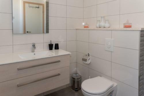 Hostal Palace Queen Mary I Luxury Rooms