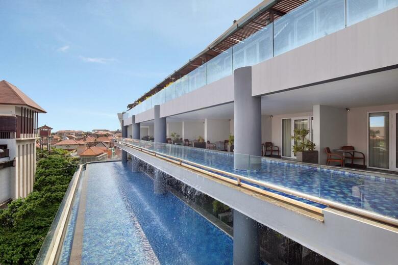 El Kuta Beach Heritage Hotel