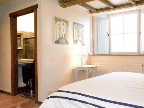 Spacious Holiday Home With Terrace In Bievre
